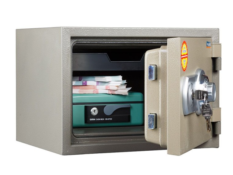 Огнестойкий сейф Valberg FRS-30 CL купить в Казани