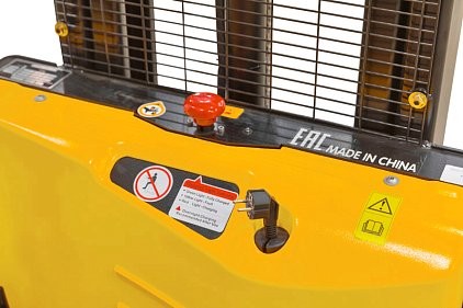 Штабелер электрический самоходный EST122 (1200 кг; 3 м; 24В / 105Ач) SMARTLIFT (SMART) купить в Казани