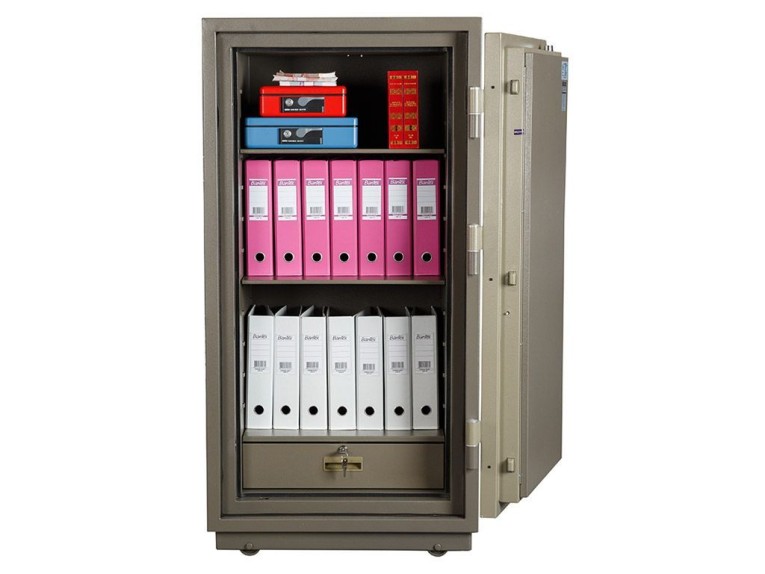 Огнестойкий сейф Valberg FRS-140.T-EL купить в Казани