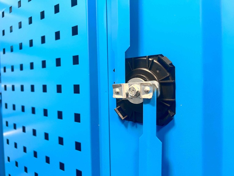 Шкаф инструментальный TNC 101.2B.4S купить в Казани Шкаф инструментальный TNC 101.2B.4S купить в Казани