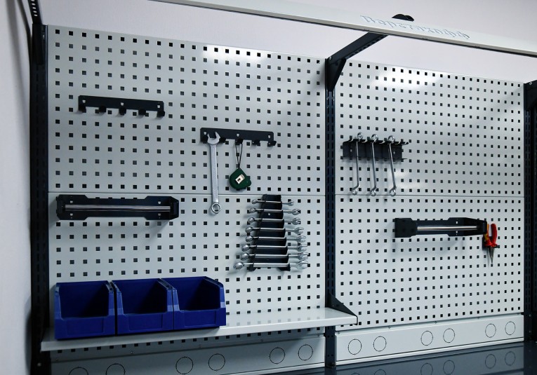 Верстак FBK 205.47.4-2F купить в Казани