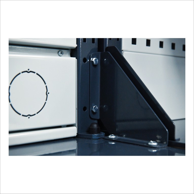 Верстак FBK 205.56.4-2FR купить в Казани Верстак FBK 205.56.4-2FR купить в Казани