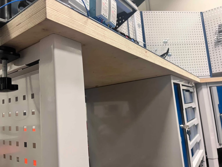 Стол-верстак Craft 2202.S4L34.24-1 купить в Казани