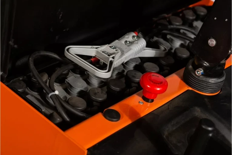 Штабелер электрический самоходный 1,5 т - 3,6 м Вилы: 1150 , АКБ Свинцово - кислотная, CL1536W SIBLINE купить в Казани Штабелер электрический самоходный 1,5 т - 3,6 м Вилы: 1150 , АКБ Свинцово - кислотная, CL1536W SIBLINE купить в Казани