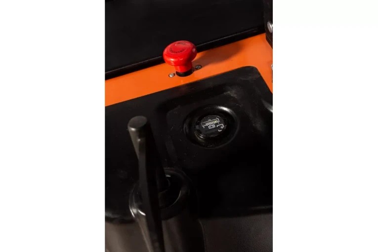 Штабелер электрический самоходный 1,6 т - 4,6 м Вилы: 1150 , АКБ Свинцово - кислотная, CL1646GP SIBLINE купить в Казани